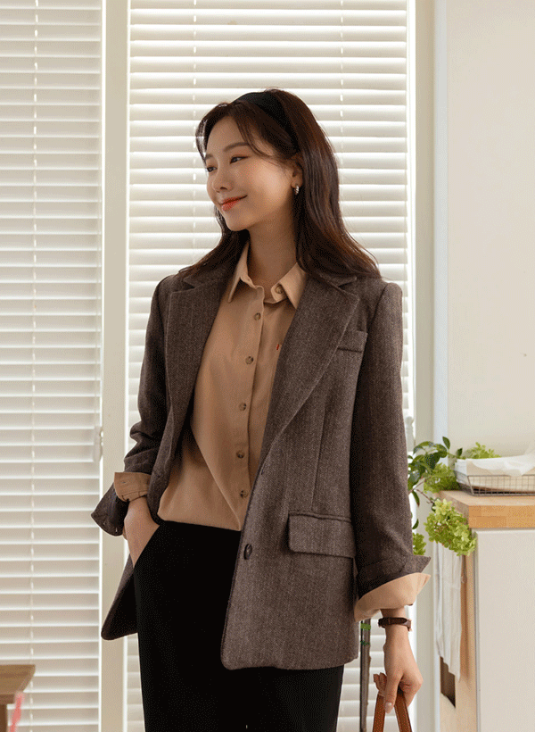 韓國人字紋羊毛混紡西裝外套